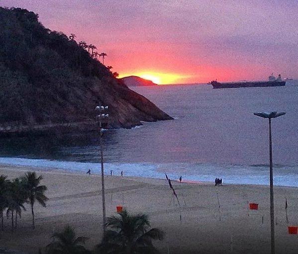 Charmoso Apartamento Leme/Copacabana Рио-де-Жанейро Номер фото